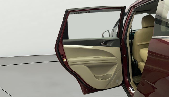 2019 Mahindra MARAZZO M6 7 STR, Diesel, Manual, 50,344 km, LHS Rear Door