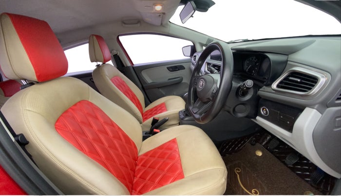 2020 Tata ALTROZ XT PETROL, Petrol, Manual, 35,713 km, Right Side Front Door Cabin