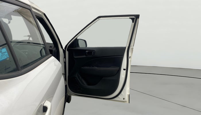 2023 Hyundai VENUE N LINE N8 1.0 TURBO DCT, Petrol, Automatic, 39,380 km, RHS Front Door