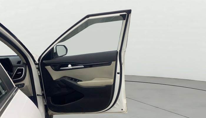 2021 KIA SELTOS HTX 1.5 PETROL, Petrol, Manual, 77,664 km, RHS Front Door