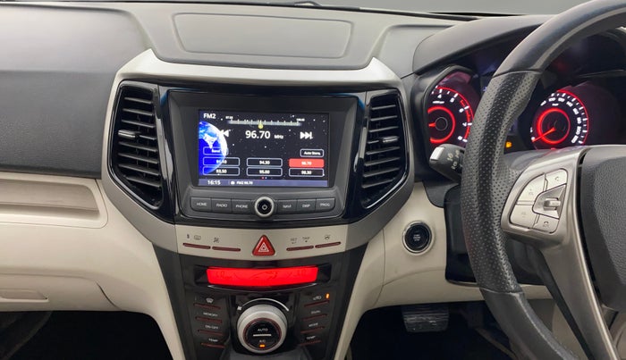 2022 Mahindra XUV300 W8 (O) 1.2 PETROL AMT, Petrol, Automatic, 26,264 km, Air Conditioner