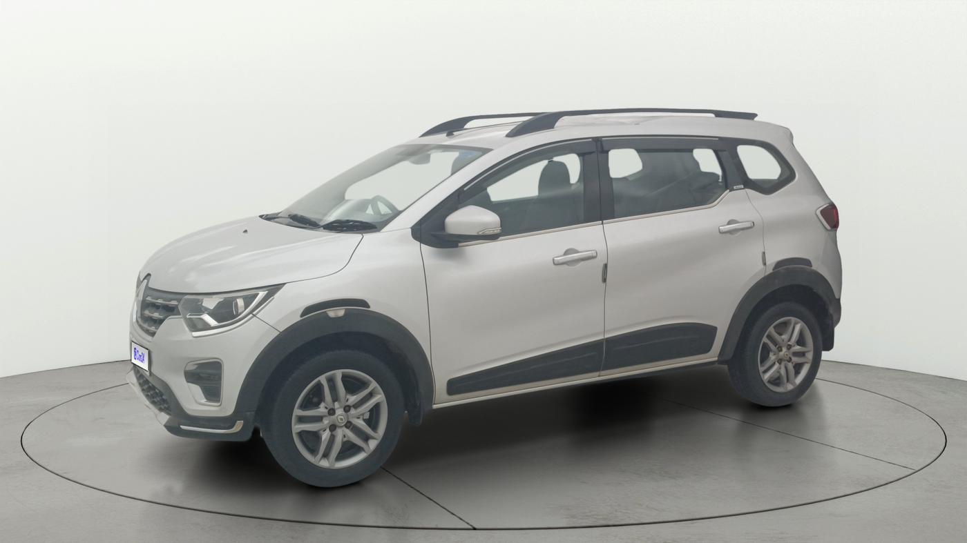 2020 Renault TRIBER RXZ AMT, Petrol, Automatic, 24,496 km, Left Front Diagonal