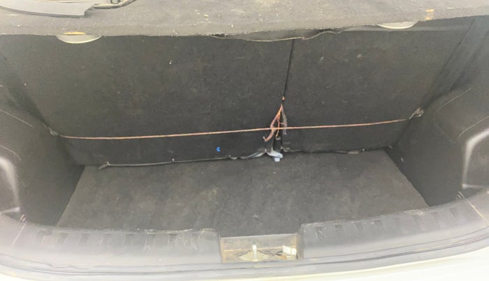 2016 Maruti Swift LXI, Petrol, Manual, 79,967 km, Boot Open Zoomed View