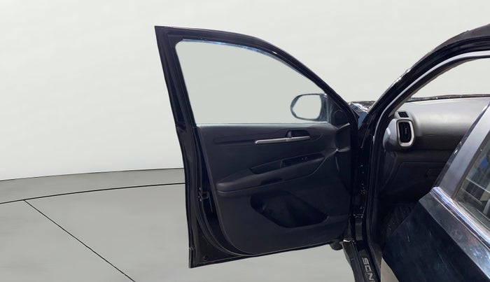 2024 KIA SONET HTK PLUS 1.0 TURBO PETROL IMT, Petrol, Manual, 16,583 km, LHS Front Door