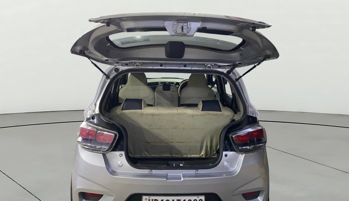 2017 Mahindra KUV 100 NXT K2 P 6 STR, Petrol, Manual, 38,530 km, Boot Open Zoomed View