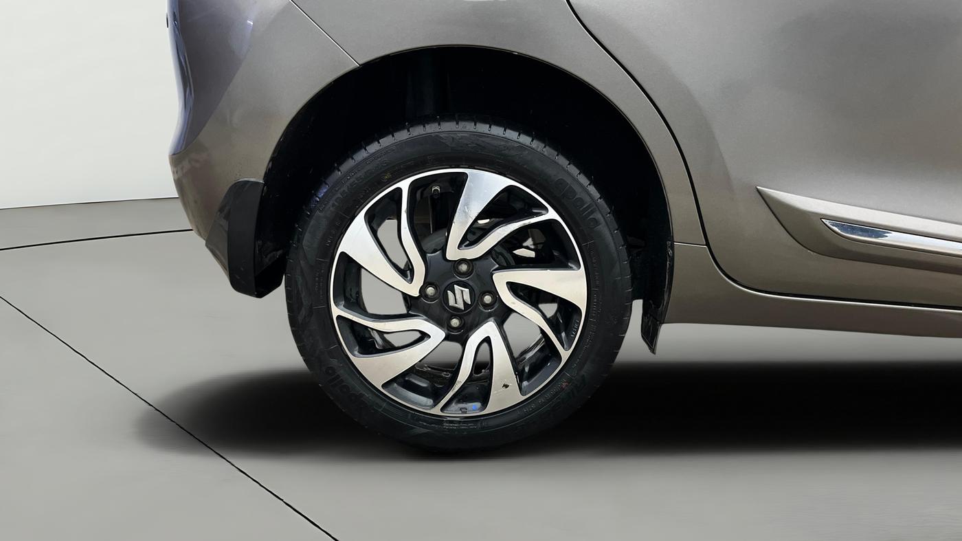 2021 Maruti Baleno ZETA CVT PETROL 1.2, Petrol, Automatic, 29,615 km, Right Rear Wheel