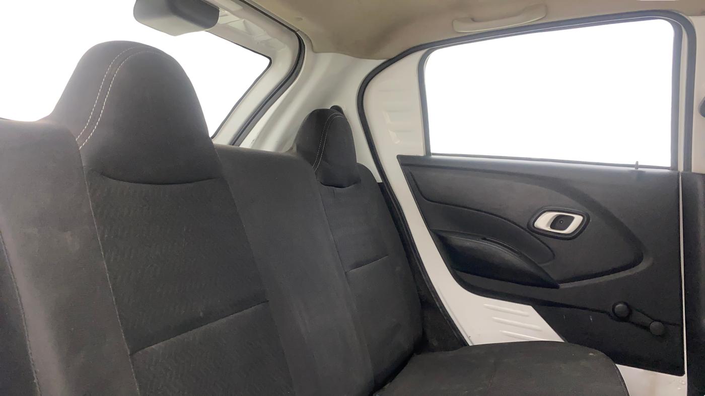 2019 Datsun Redi Go T (O), Petrol, Manual, 54,512 km, Right Side Rear Door Cabin