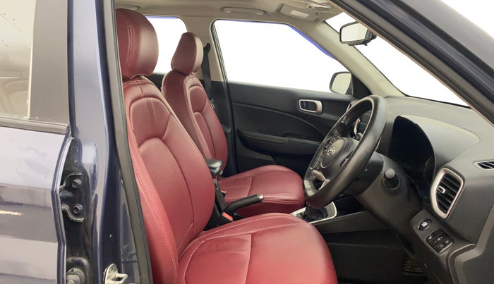 2021 Hyundai VENUE SX 1.0 (O) TURBO IMT, Petrol, Manual, 57,592 km, Right Side Front Door Cabin