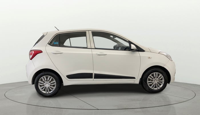 2015 Hyundai Grand i10 MAGNA 1.2 KAPPA VTVT, Petrol, Manual, 48,028 km, Right Side View