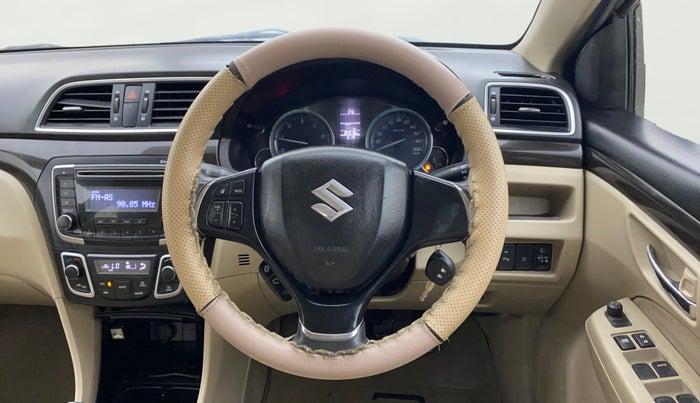 2016 Maruti Ciaz VDI+ SHVS, Diesel, Manual, 84,075 km, Steering Wheel Close Up
