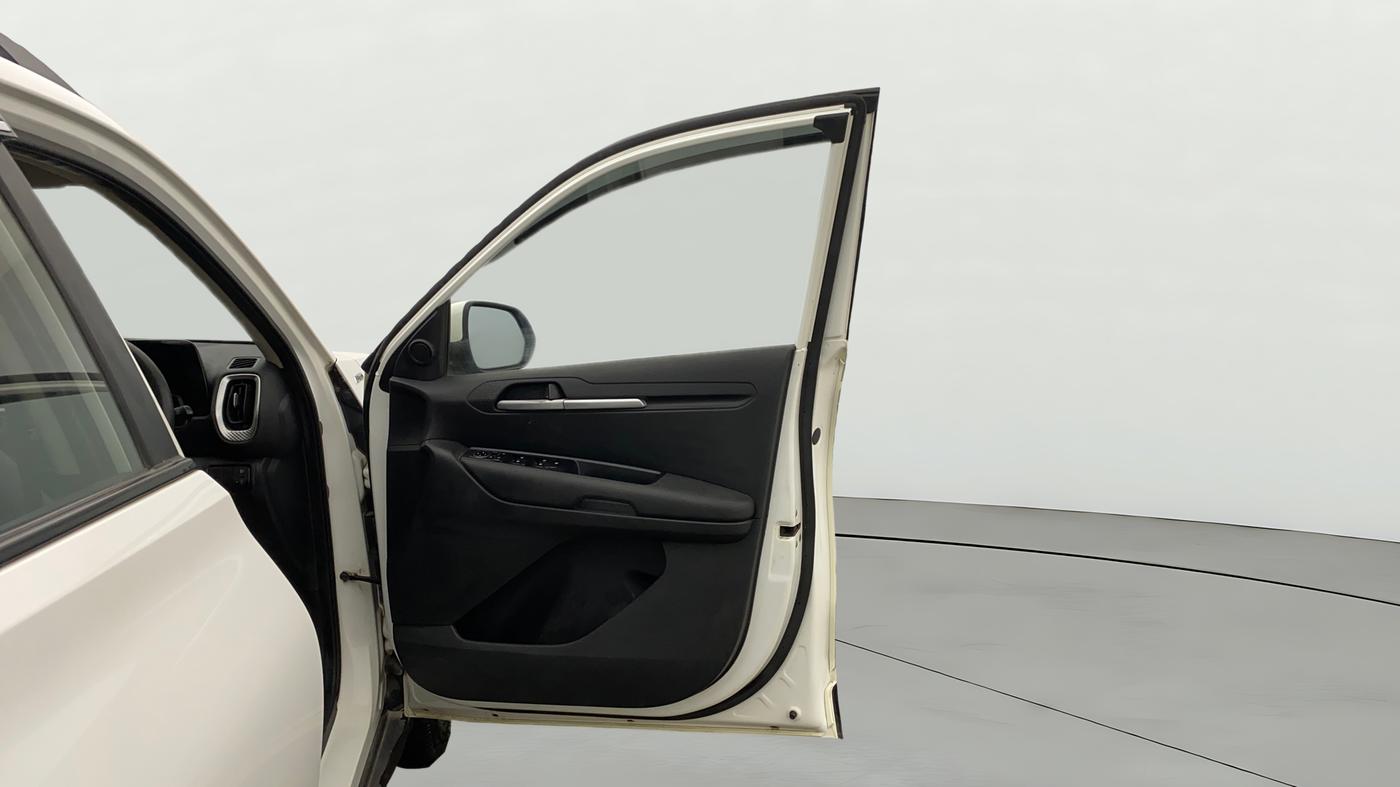 2021 KIA SONET HTK PLUS 1.5 AT, Diesel, Automatic, 83,760 km, RHS Front Door