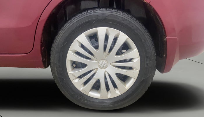 2012 Maruti Ertiga ZDI, Diesel, Manual, 90,743 km, Left Rear Wheel