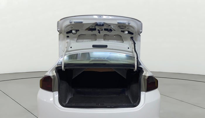 2015 Honda City 1.5L I-DTEC VX, Diesel, Manual, 1,36,317 km, Boot Door Open