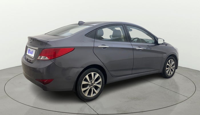 2015 Hyundai Verna FLUIDIC 4S 1.6 VTVT S(O), Petrol, Manual, 52,154 km, Right Back Diagonal