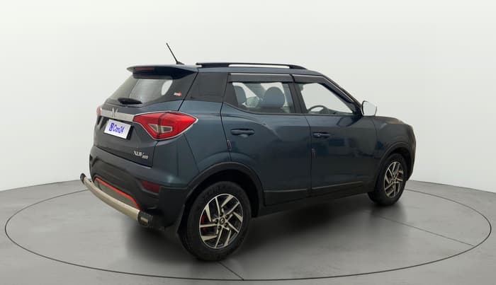 2022 Mahindra XUV300 W8(O) TURBO GDI, Petrol, Manual, 62,462 km, Right Back Diagonal