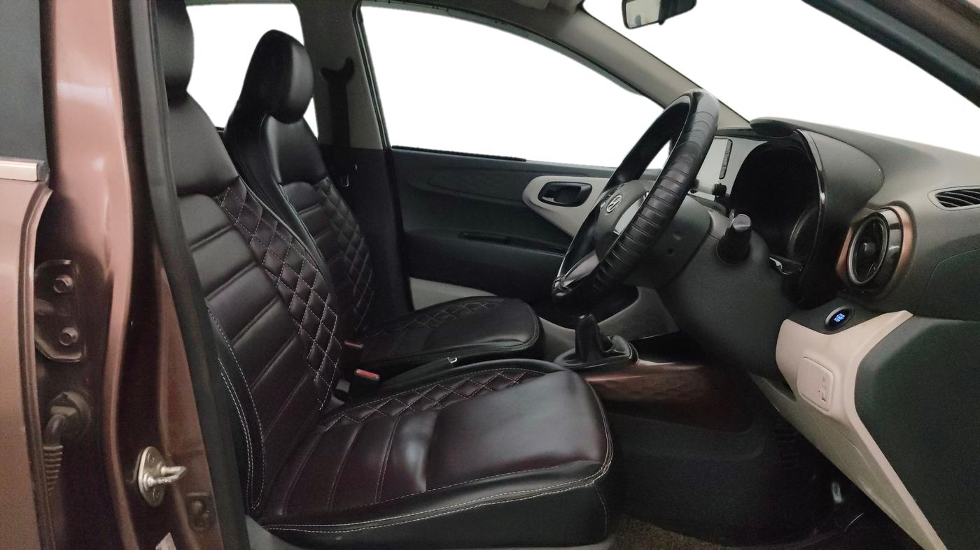 2020 Hyundai AURA SX 1.2, Petrol, Manual, 95,757 km, Right Side Front Door Cabin