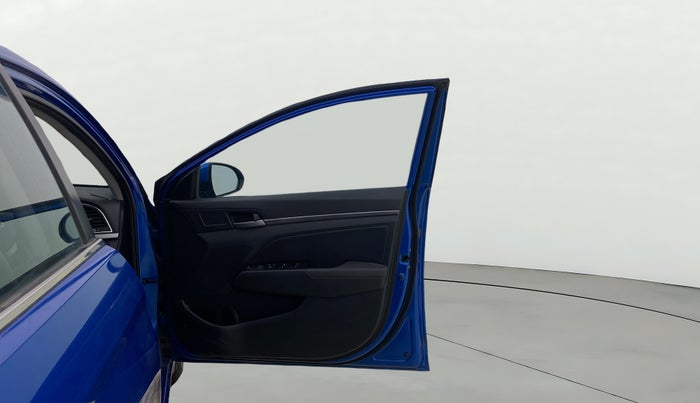 2017 Hyundai New Elantra 2.0 SX MT PETROL, Petrol, Manual, 48,625 km, RHS Front Door