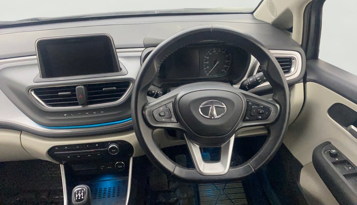 2023 Tata ALTROZ XZ + SUNROOF, Petrol, Manual, 47,293 km, Steering Wheel Close Up