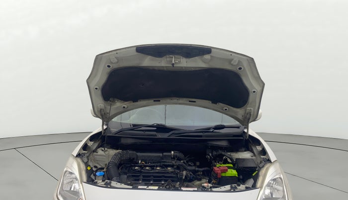 2019 Maruti Swift ZXI AMT, Petrol, Automatic, 1,20,939 km, Open Bonet