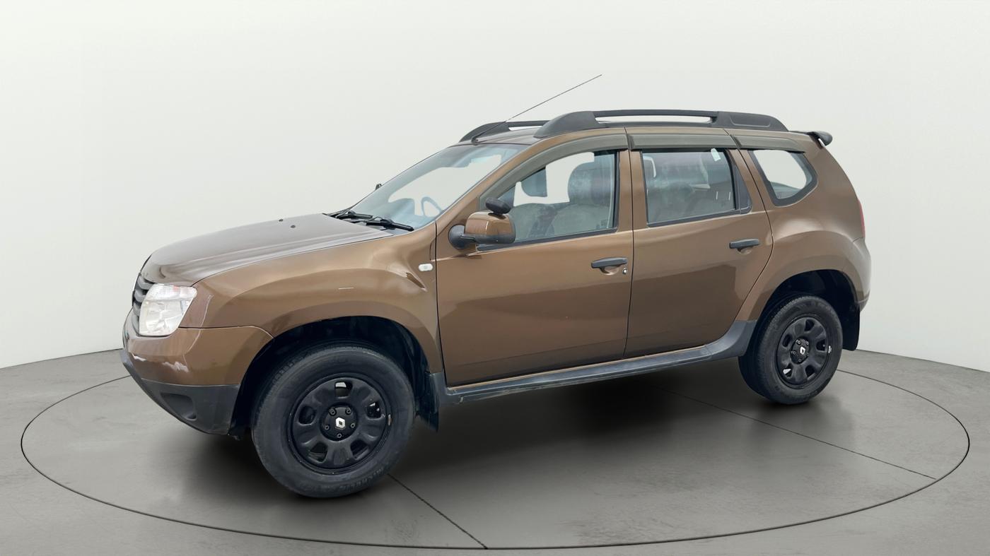 2013 Renault Duster 85 PS RXL DIESEL, Diesel, Manual, 1,21,776 km, Left Front Diagonal