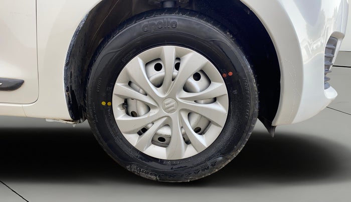 2020 Maruti Swift LXI, Petrol, Manual, 50,239 km, Right Front Wheel