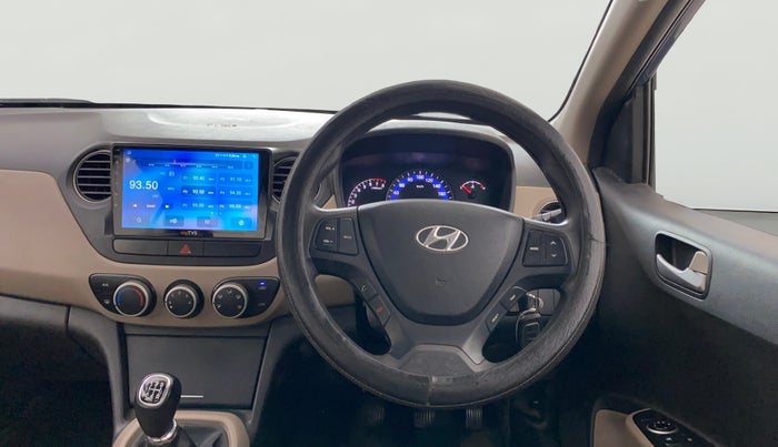 2015 Hyundai Xcent S (O) 1.2, Petrol, Manual, 83,593 km, Steering Wheel Close Up