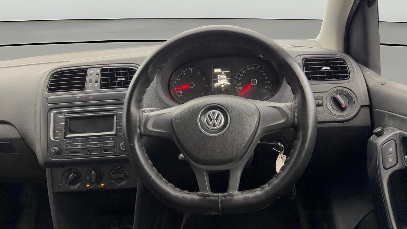 2016 Volkswagen Polo COMFORTLINE 1.2L, Petrol, Manual, 68,818 km, Steering Wheel Close Up