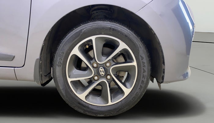 2018 Hyundai Grand i10 SPORTZ AT 1.2 KAPPA VTVT, Petrol, Automatic, 22,725 km, Right Front Wheel