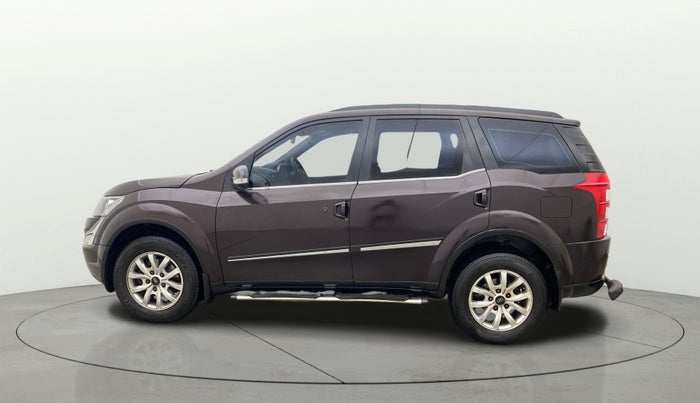 2015 Mahindra XUV500 W10, Diesel, Manual, 1,14,508 km, Left Side
