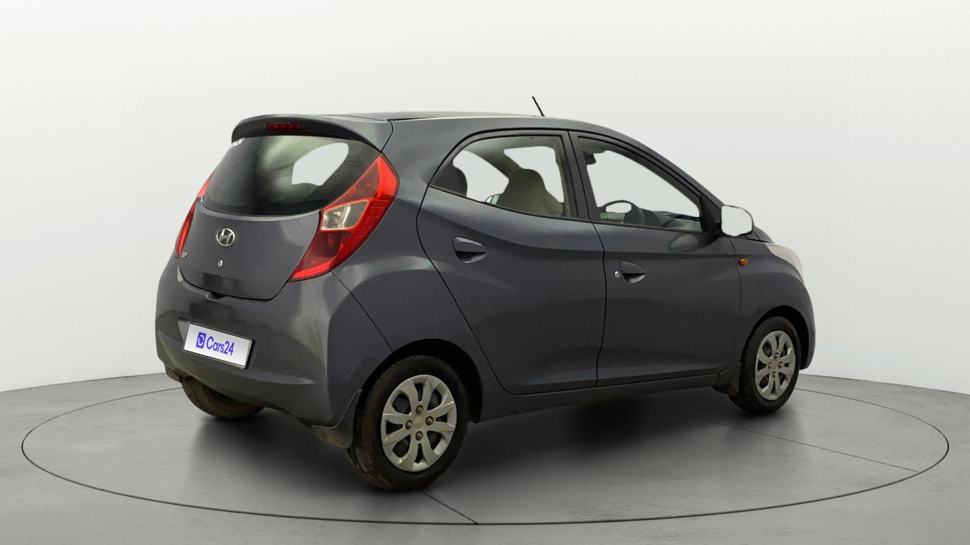 2017 Hyundai Eon 1.0 MAGNA + (O), Petrol, Manual, 69,742 km, Right Back Diagonal