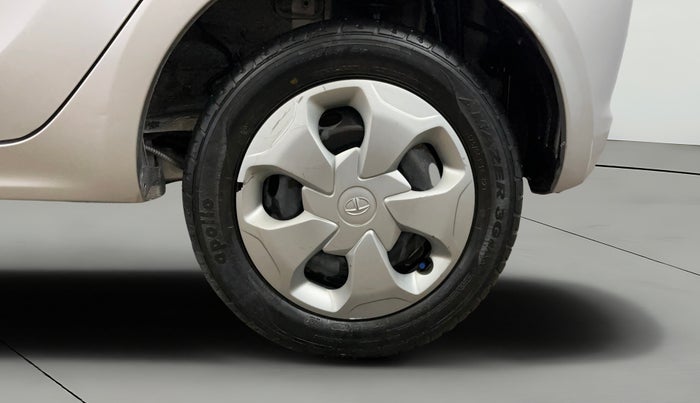 2019 Tata Tiago XT PETROL, Petrol, Manual, 37,833 km, Left Rear Wheel