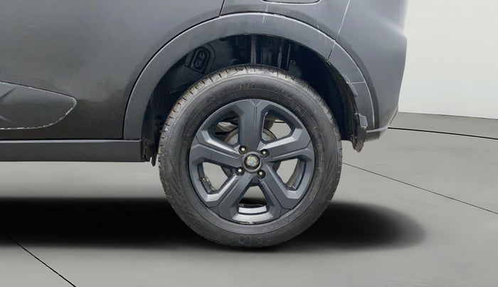 2021 Tata NEXON XZ PLUS (O) PETROL DARK EDITION, Petrol, Manual, 1,22,091 km, Left Rear Wheel