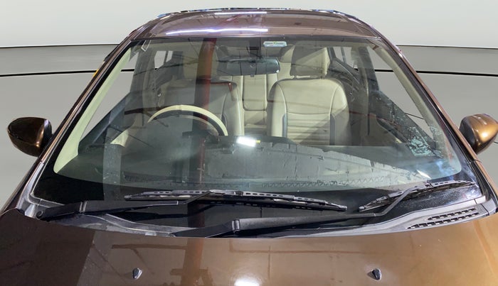 2014 Maruti Ciaz VXI, Petrol, Manual, 45,312 km, Front Windshield
