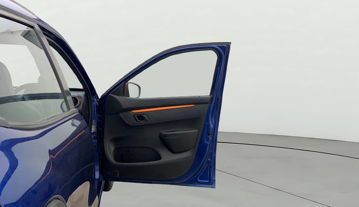 2018 Renault Kwid CLIMBER 1.0, Petrol, Manual, 92,384 km, RHS Front Door