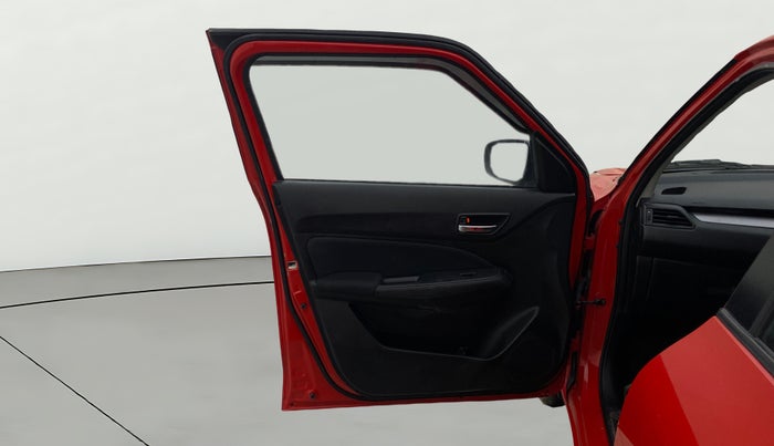 2024 Maruti Swift VXI, Petrol, Manual, 10,204 km, LHS Front Door