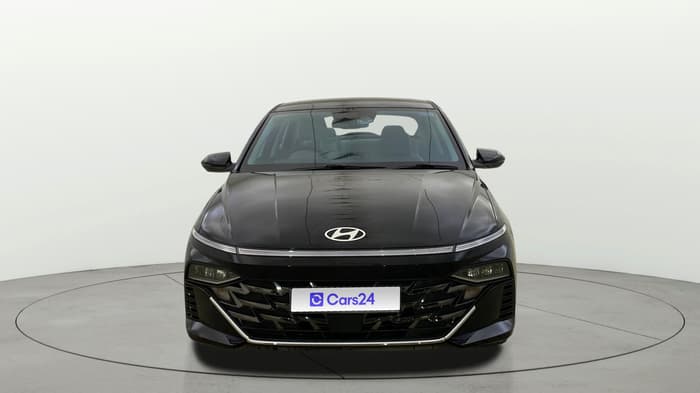 2025 Hyundai Verna SX(O) 1.5 MPI IVT , Petrol, Automatic, 5,455 km, Front