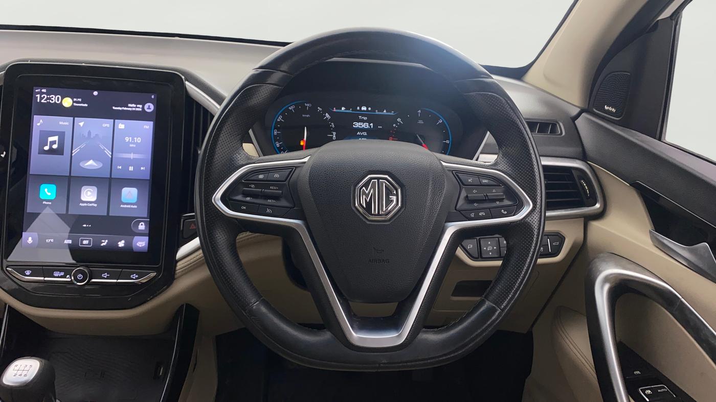 2021 MG HECTOR SHARP HYBRID 1.5 PETROL, Petrol, Manual, 32,926 km, Steering Wheel Close Up