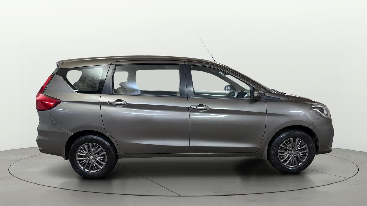 2019 Maruti Ertiga ZXI+ SHVS, Petrol, Manual, 87,662 km, Right Side View