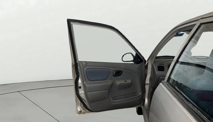 2014 Maruti Alto K10 VXI, Petrol, Manual, 21,382 km, LHS Front Door