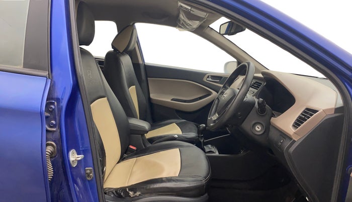 2015 Hyundai Elite i20 SPORTZ 1.2, Petrol, Manual, 66,605 km, Right Side Front Door Cabin