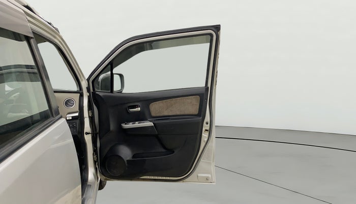 2015 Maruti Wagon R 1.0 VXI, CNG, Manual, 57,206 km, RHS Front Door