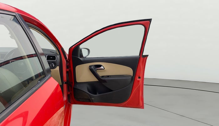 2015 Volkswagen Polo HIGHLINE1.2L, Petrol, Manual, 60,707 km, RHS Front Door