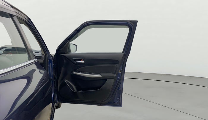 2018 Maruti Swift ZXI, Petrol, Manual, 60,100 km, RHS Front Door