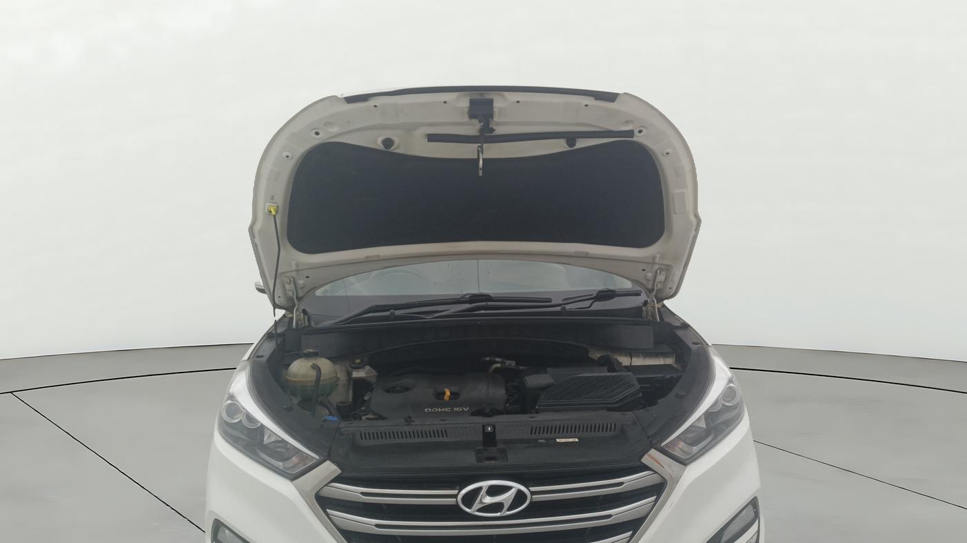 2018 Hyundai Tucson GLS 2WD AT PETROL, Petrol, Automatic, 88,054 km, Open Bonet