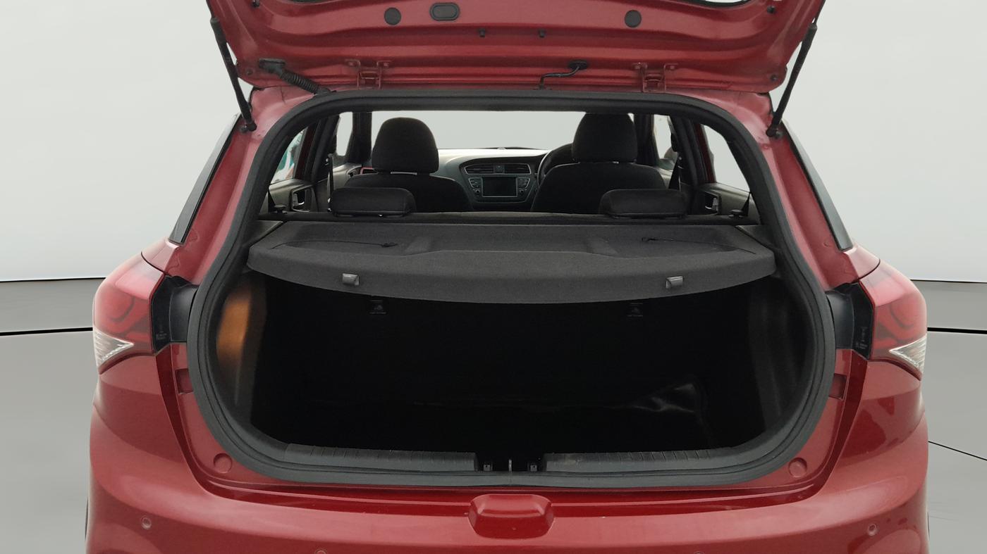 2019 Hyundai i20 Active 1.2 SX, Petrol, Manual, 29,644 km, Boot Open Zoomed View
