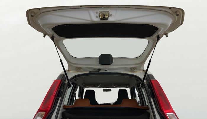 2021 Maruti New Wagon-R LXI CNG 1.0, CNG, Manual, 54,910 km, Boot Door Open