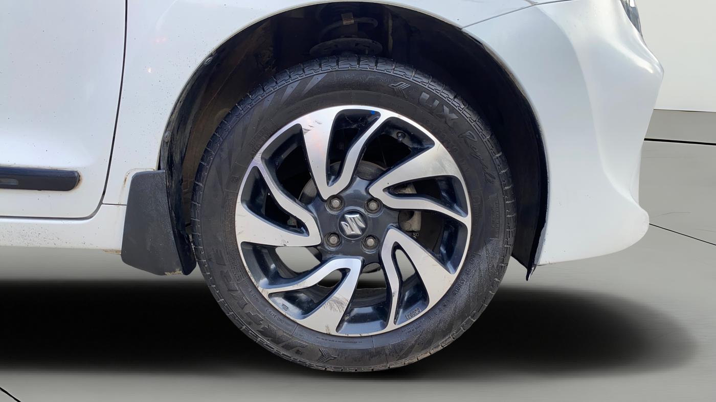 2019 Maruti Baleno ALPHA PETROL 1.2, CNG, Manual, 80,787 km, Right Front Wheel