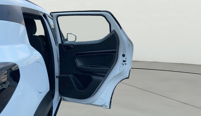 2021 Renault Kiger RXL MT, CNG, Manual, 64,484 km, RHS Rear Door