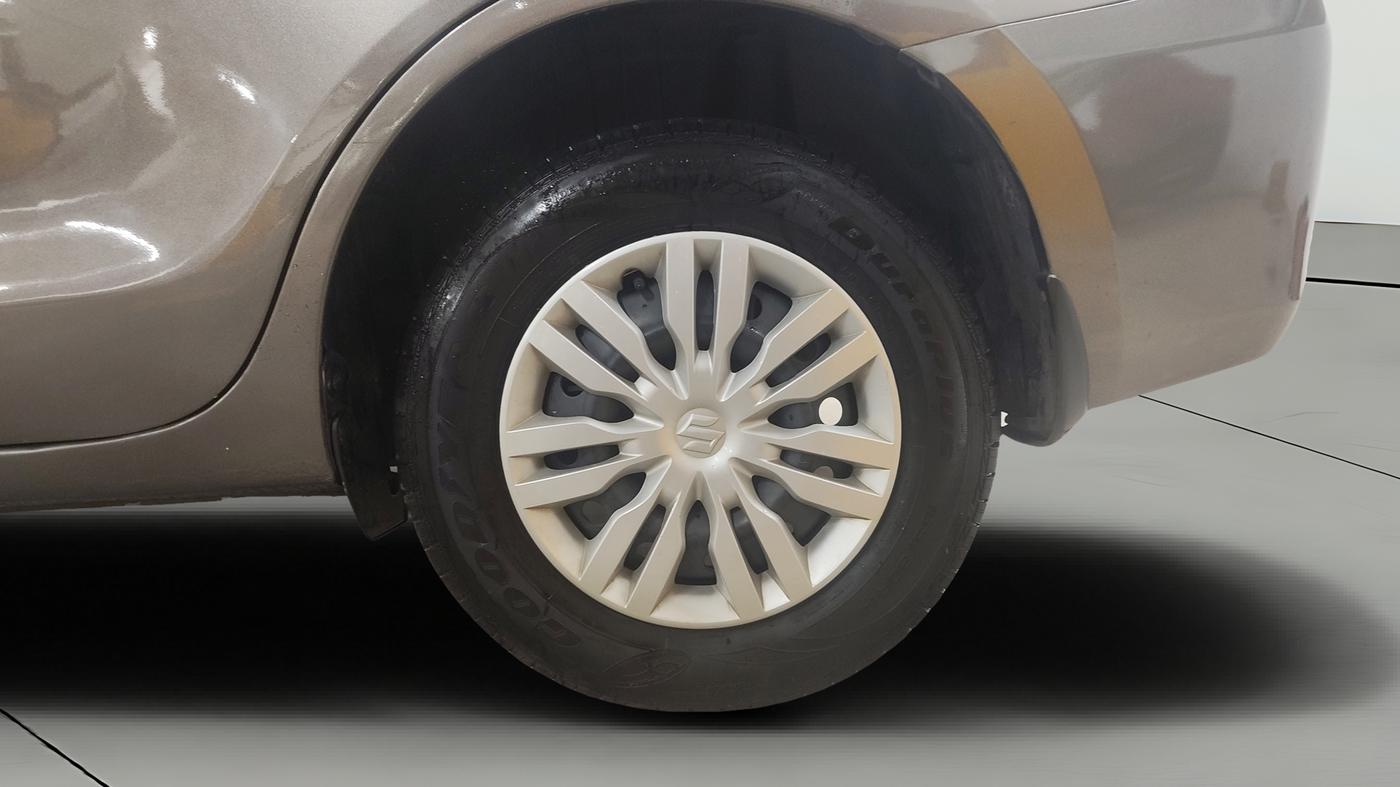 2017 Maruti Dzire VXI, Petrol, Manual, 49,504 km, Left Rear Wheel