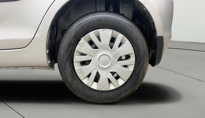 2015 Maruti Swift VXI, Petrol, Manual, 69,289 km, Left Rear Wheel
